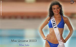 Miss Universe 2003